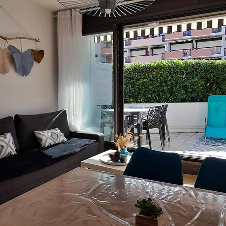 Apartmán Joli 2 Pieces Sur Le Port Avec Piscine, Terrasse, Parking Capbreton Exteriér fotografie